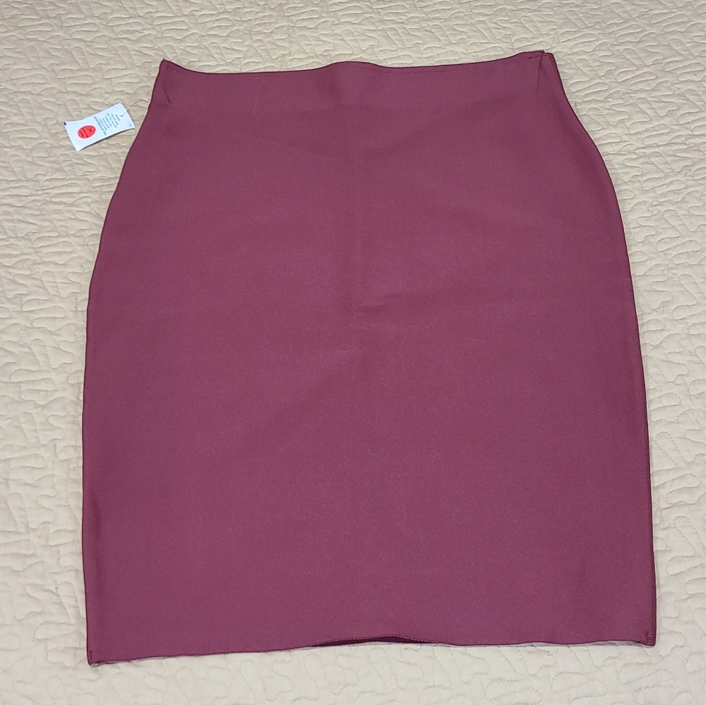 Shinestar scuba style pencil skirt size 2X - Picture 6 of 7